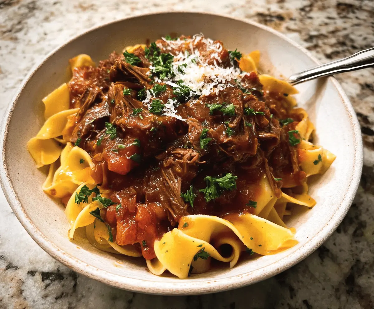 Easy Slow Cooker Beef Ragu Recipe for Tender Flavor